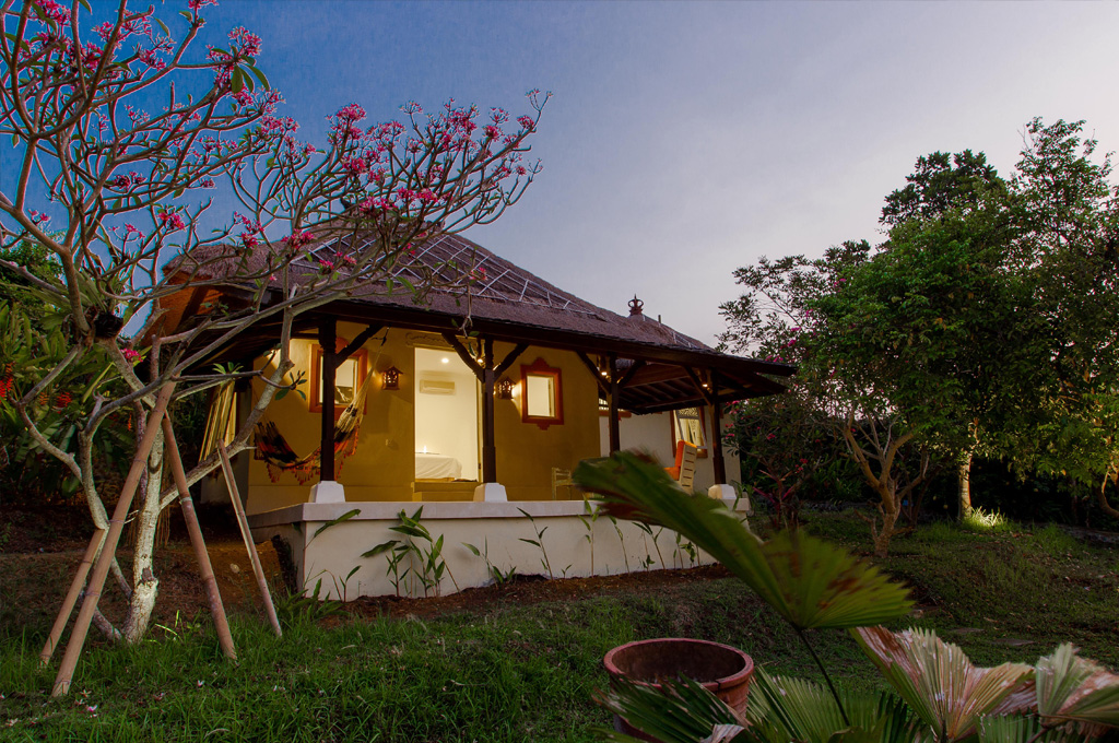 Bungaló — Semeru · Rinjani